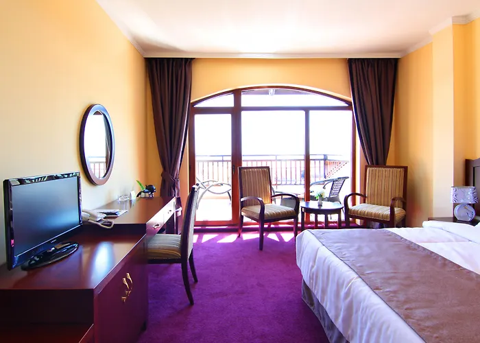 The Vineyards Boutique & Hotel 4*