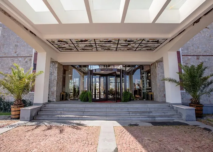 The Vineyards Boutique &