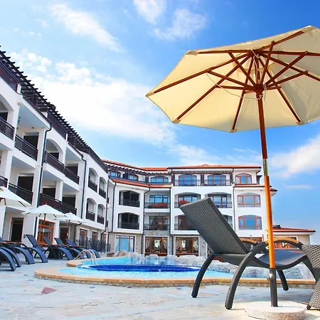 Hotel The Vineyards Boutique & 4*
