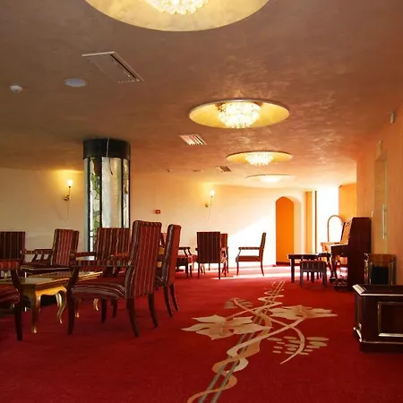 The Vineyards Boutique &