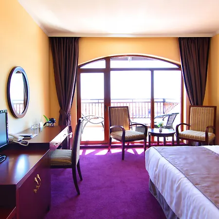 The Vineyards Boutique & Hotel 4*