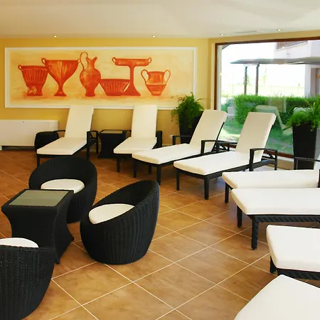 The Vineyards Boutique & Hotel 4*