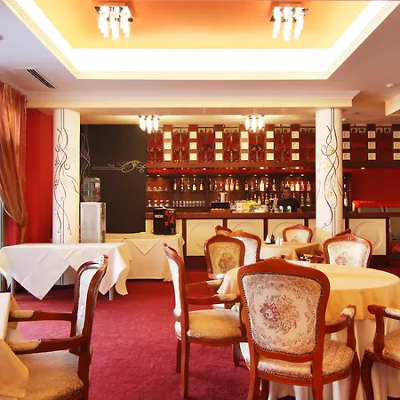 Hotel The Vineyards Boutique & 4*