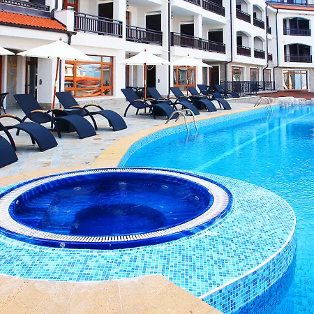 Hotel The Vineyards Boutique & Aheloy