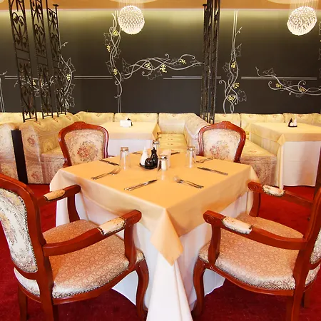 Hotel The Vineyards Boutique & 4*