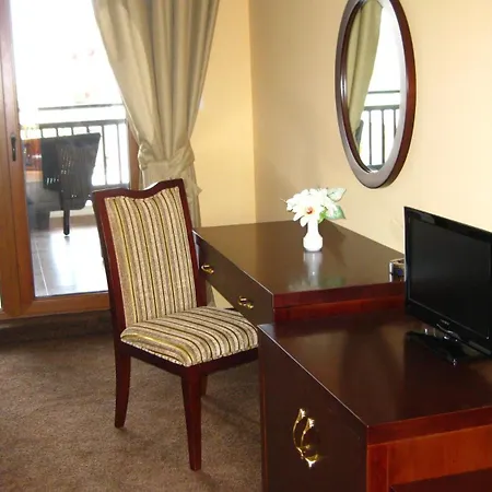 The Vineyards Boutique & Hotel 4*