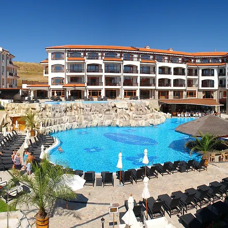 The Vineyards Boutique & Otel 4*
