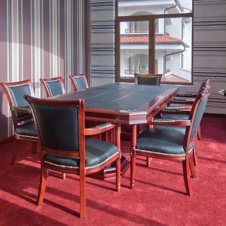 Hotel The Vineyards Boutique & 4*