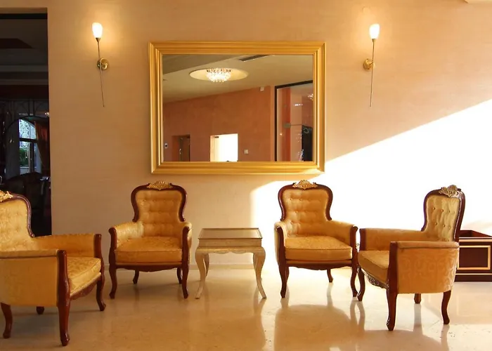 Otel The Vineyards Boutique & 4*