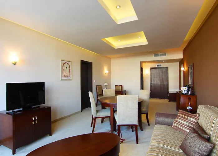 Otel The Vineyards Boutique & 4*
