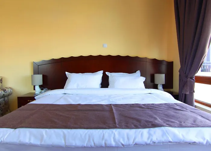 Otel The Vineyards Boutique & 4*